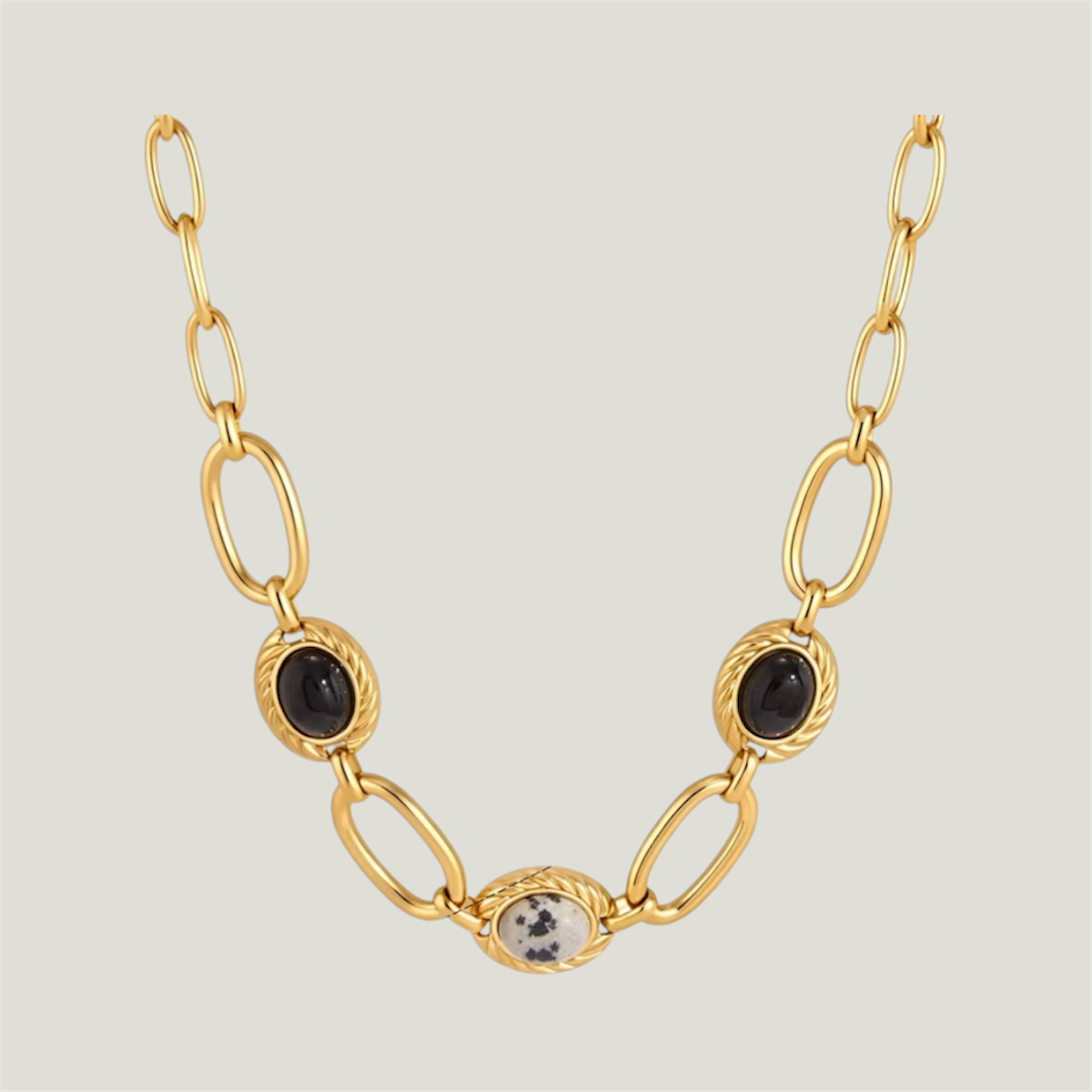 Divi Necklace