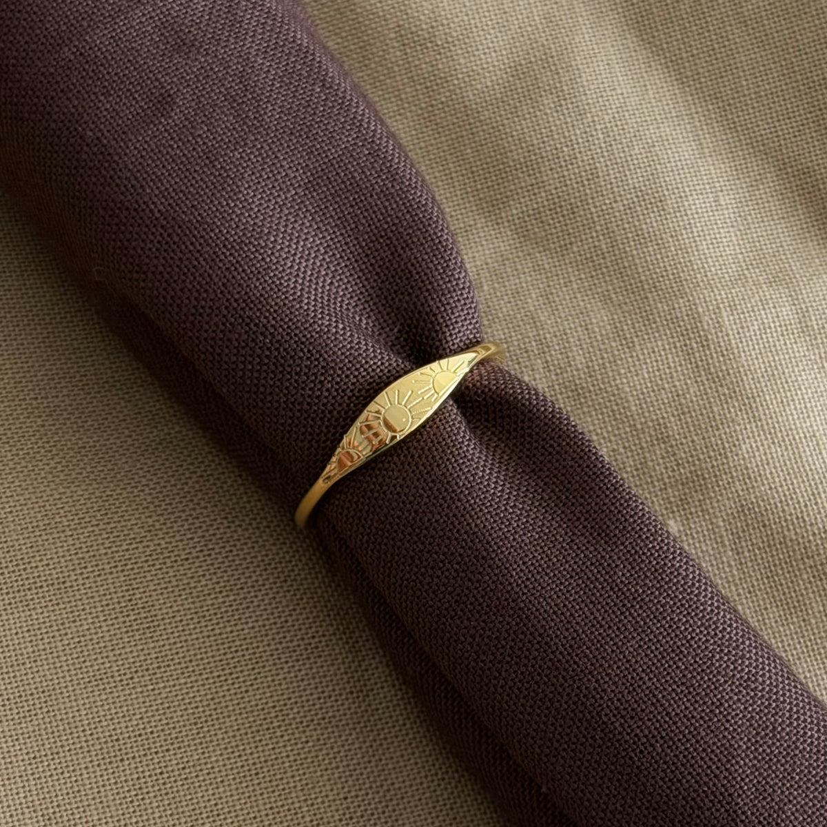 Sol Dainty Ring
