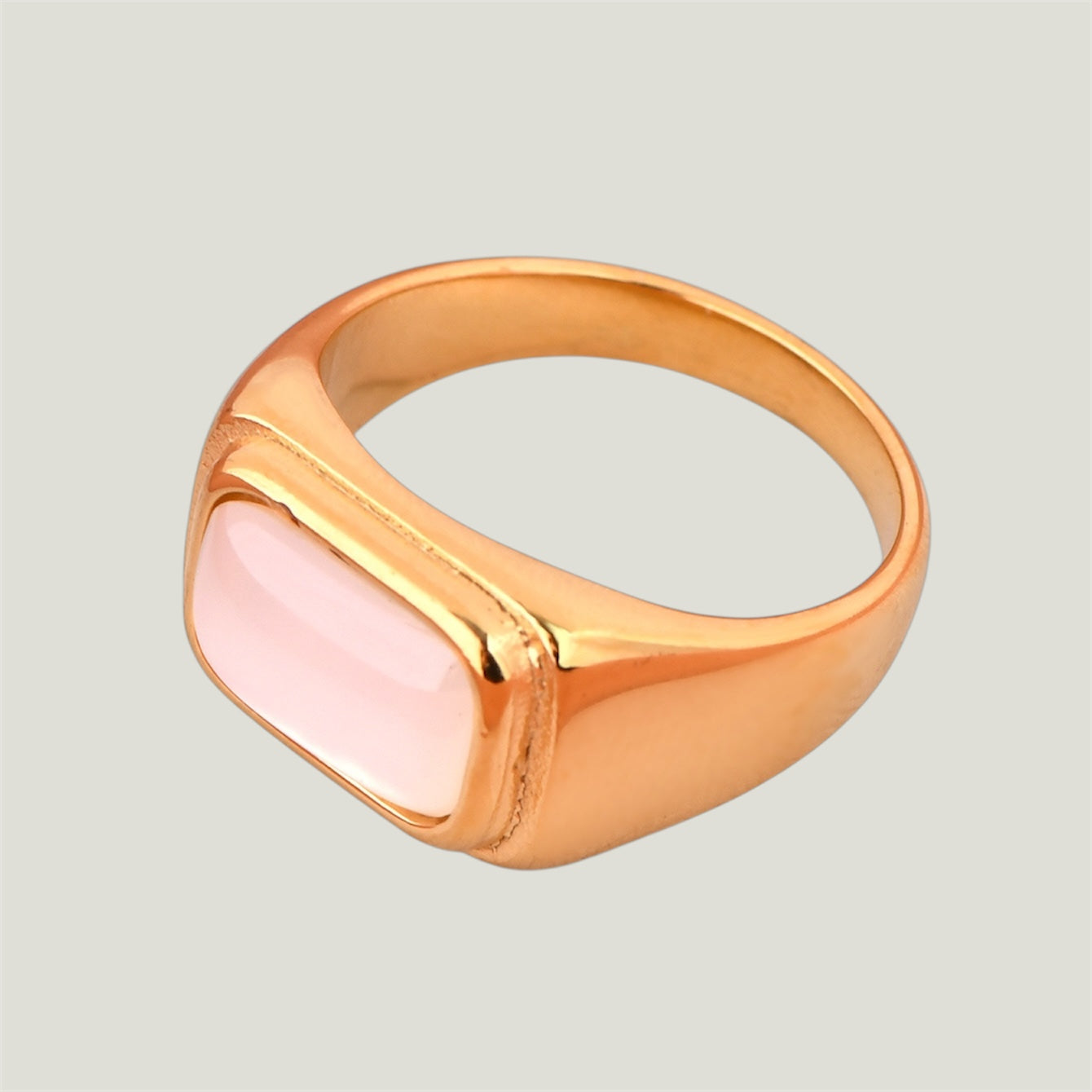 Whitie Ring